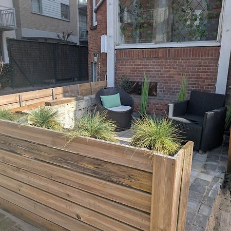 Appartement Spacieux Avec Parking Et Terrasse دي بان المظهر الخارجي الصورة