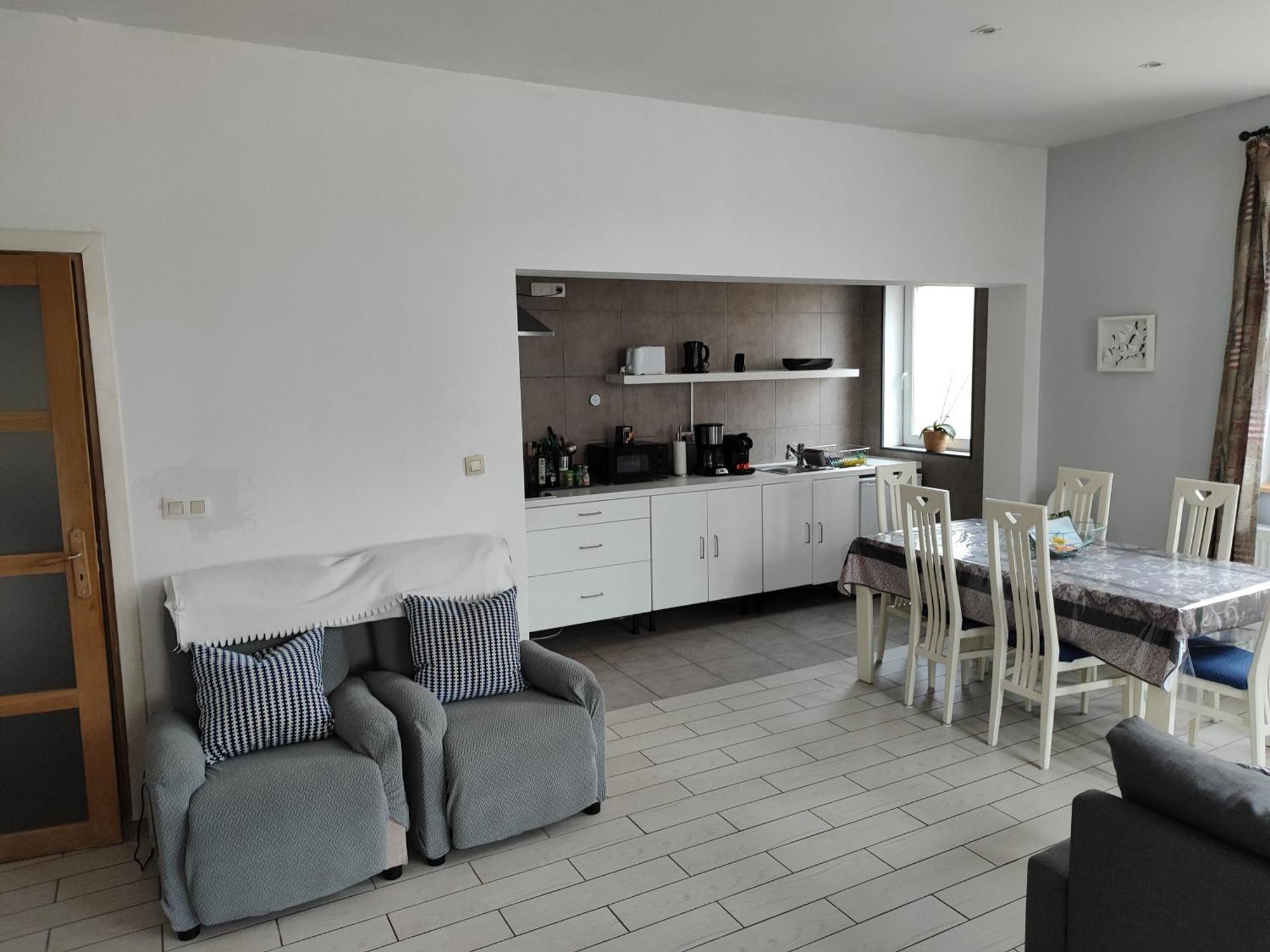 Appartement Spacieux Avec Parking Et Terrasse دي بان المظهر الخارجي الصورة