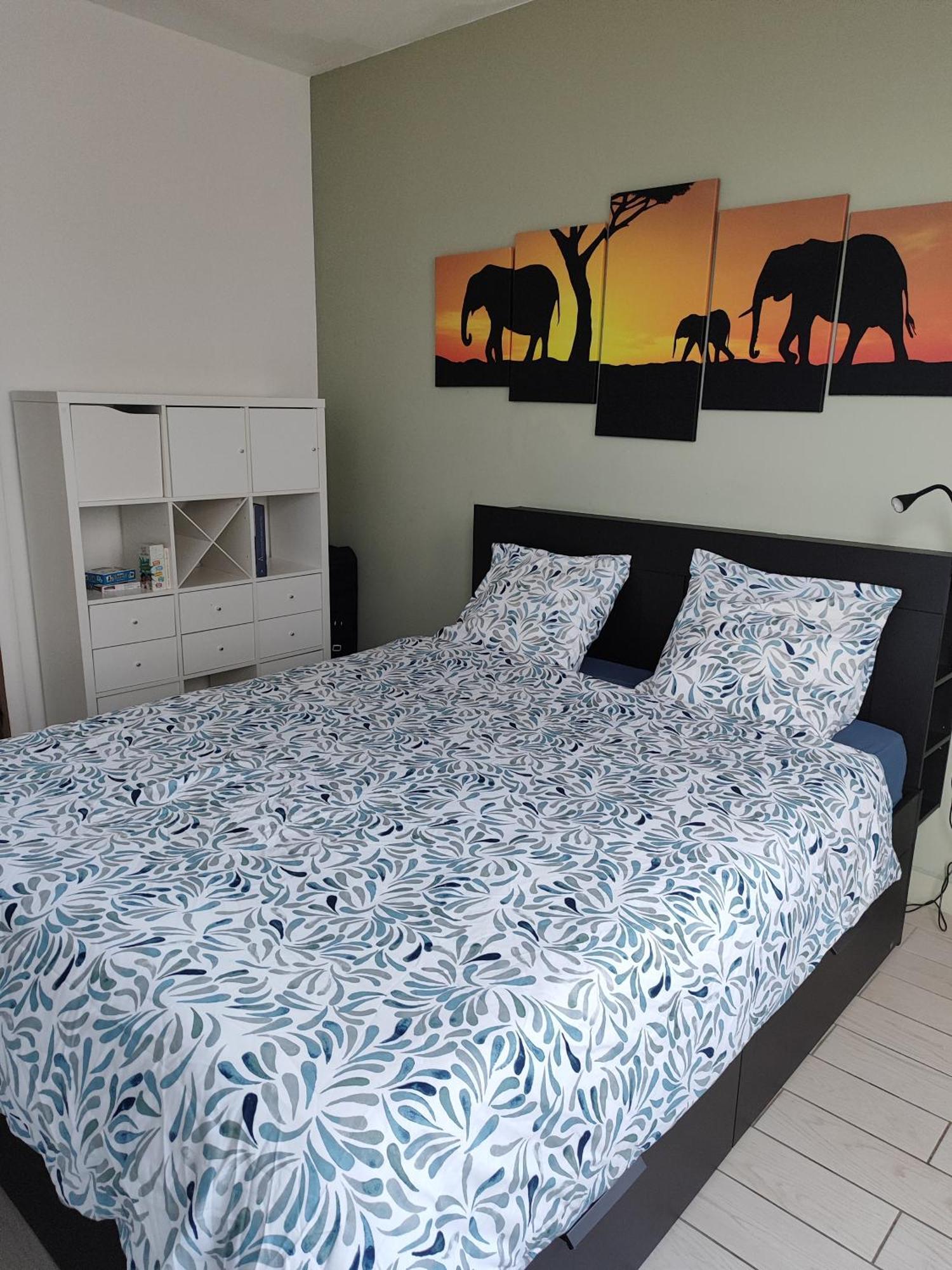 Appartement Spacieux Avec Parking Et Terrasse دي بان المظهر الخارجي الصورة