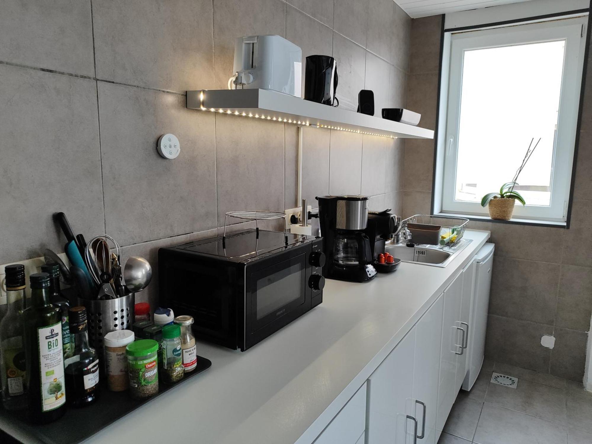 Appartement Spacieux Avec Parking Et Terrasse دي بان المظهر الخارجي الصورة